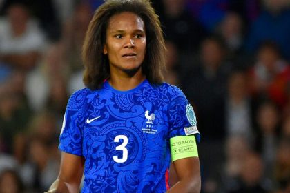 France mutiny as three stars quit women’s team