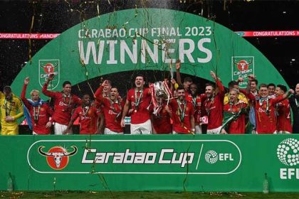 Man Utd win League Cup to end six-year trophy drought