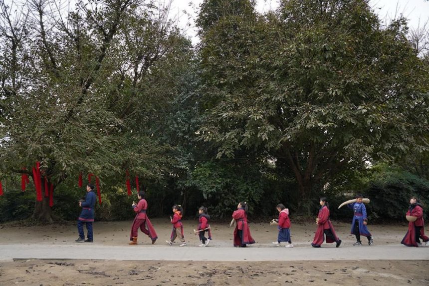 Cultural legacy propels development of rural communities surrounding Sanxingdui Ruins